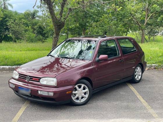 VOLKSWAGEN GOLF 2.0 MI GTI 8V GASOLINA 2P MANUAL